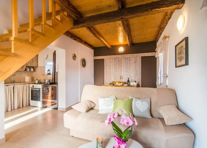 Nyaraló House Ana